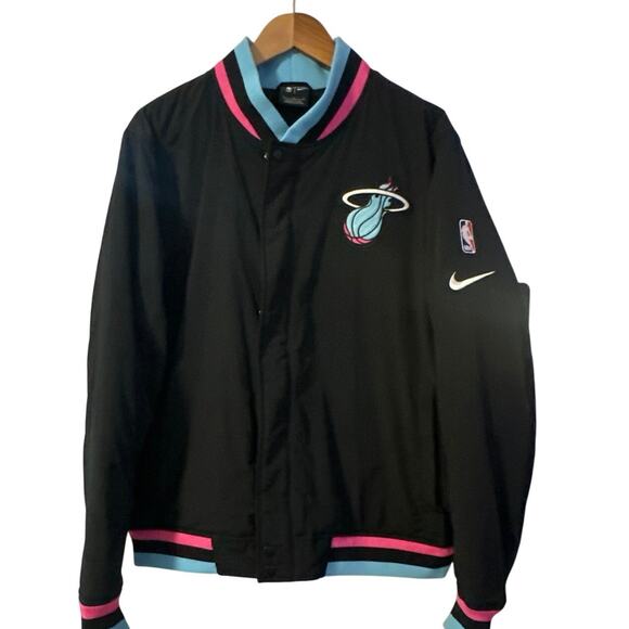 Miami Heat limited edition black aMiami vice bomber jacket SzL great condition - Picture 1 of 9